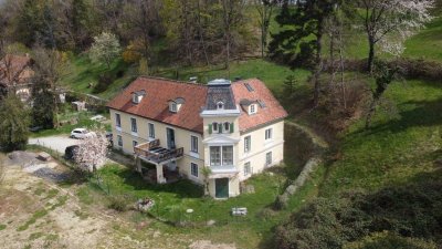 Graz - Rosenberg: Geschichtsträchtige Villa in Bestlage