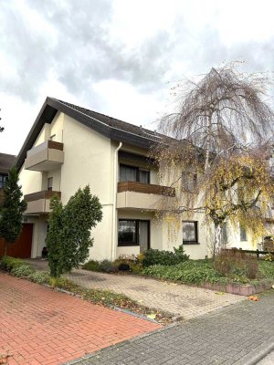 BIETERVERFAHREN! Doppelhaushälfte mit Garage in bevorzugter Wohngegend in Sandhausen
