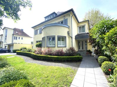 PROVISIONSFREI: Herrschaftliche Villa mit Anbau und idyllischem Grundstück am Rhein