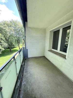 // gemütliche 3 Zimmer Wohnung mit Balkon // Vermietbar zum 01.07.2025