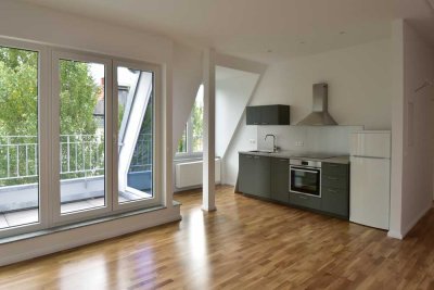 Hochwertige Wohnung im Dachgeschoss mit Terrasse
