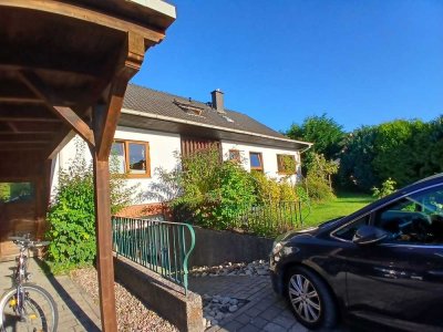 Luthe: Familienhaus mit großem Garten in ruhiger Wohnlage
