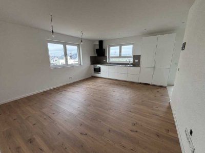 Moderne Neubau-Einliegerwohnung mit Smart Home & Einbauküche – Erstbezug für 1–2 Personen