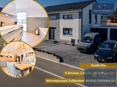 Einfamilienhaus mit WOW-Faktor in Treuen, 5 Zimmer, Wärmepumpe, Wohnküche, Doppelgarage, 2 Bäder