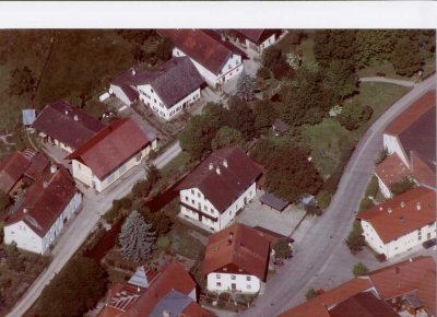 Komplettes Erdgeschoss mit eign Garten, 4,5-Zi. 100 m²