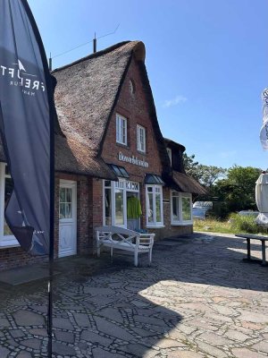 Wohnen, wo andere Urlaub machen – Traumwohnung in Kampen