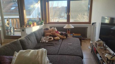 Helle 2,5-Zimmer-EG-Wohnung mit Balkon und EBK in Darmsheim