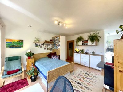 Möbelierte 1-Zimmerwohnung mit großem Balkon nähe Mercedes-Benz