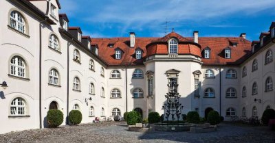 Große 3-Zimmer-Wohnung mit Seeblick auf der Insel in Lindau