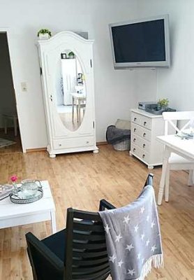Stilvolle 1,5-Raum-Wohnung mit Balkon und eigenem Stellplatz in Eckernförde