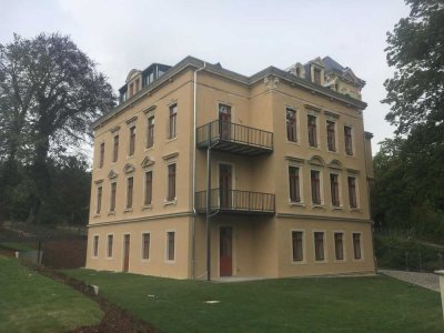 ehemalige Fabrikantenvilla** 2,5 Zimmer