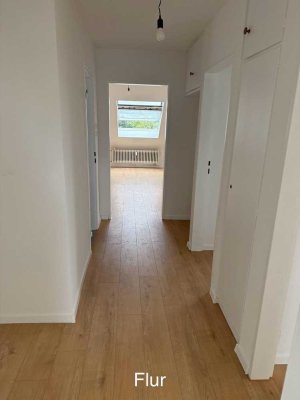 Erstbezug nach Sanierung mit Balkon: ansprechende 3-Zimmer-Wohnung in Schwetzingen-Nord