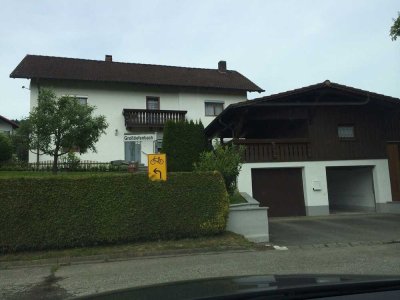 Schönes 2-Familienwohnhaus bei Deggendorf  -  neuer Preis