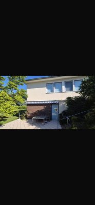 Wohnhaus 190m2, 1000 m2 Garten