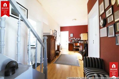 Zentrale Wohnküche, vermietbare Einliegerwohnung, gemütlicher Innenhof!