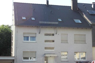 Helles, schönes aber kleines 1 Zimmer Appartement Souterrain in Dortmund -Kirchhörde