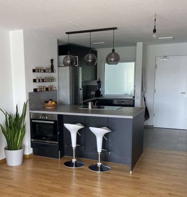moderne 3 Zimmer Maisonette-Wohnung in zentraler Lage