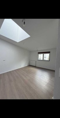Erstbezug nach Sanierung mit Einbauküche: schöne 3,5-Zimmer-Wohnung in Metzingen