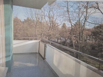 Schöne provisionsfreie 2-Zimmer Wohnung mit Balkon in Rudow (Neukölln)