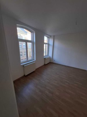 Charmante 2-Zimmer-Wohnung im Altbau – Komplett renoviert (105)