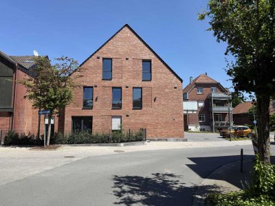 Erstbezug mit Balkon: Attraktive 3-Zimmer-Wohnung mit gehobener Innenausstattung in Rosendahl