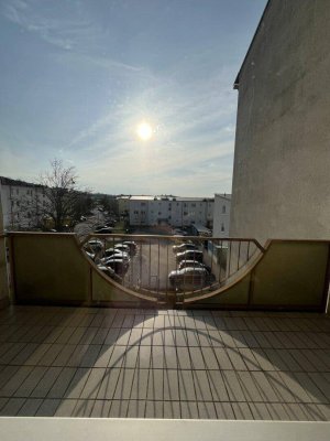 Charmante Maisonettewohnung mit 95 m² inkl. Loggia in Enns! Adaptierungsbedürftig mit großem Potenzial!