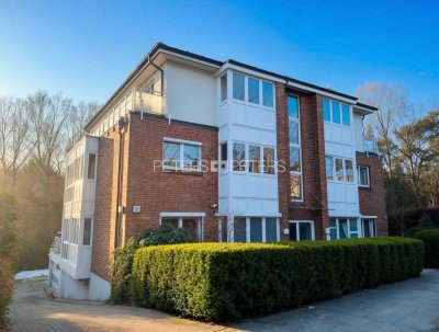 + Exklusives Penthouse mit Blick ins Alstertal +