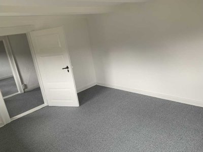 4,5-Zimmer-Wohnung mit Dachterrasse und Gartennutzung in historischem Gebäude