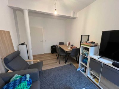 WG geeignete Wohnung im ruhigen Hinterhof direkt am Werderplatz