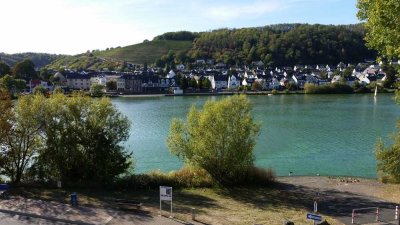 2,5 ZKB Wohnung mit Garten und Moselblick