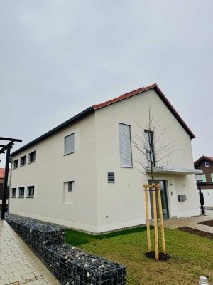 **Wohlfühlen ohne Hindernisse** – barrierefreie Erdgeschosswohnung mit Garten