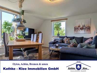 Maisonettewohnung in Toplage von Oyten: 4-Zimmer-Obergeschosswohnung mit Loggia und eigenem Garten