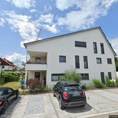 Barrierefreie 3-Zimmer Erdgeschosswohnung mit Garten, neuer Küche & 2 Stellplätzen