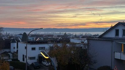 Neubau Erstbezug! Luxuriöse Dachgeschosswohnung mit Fernblick in Konstanz Fürstenberg