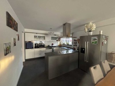 Großzügiges Wohnen mit Terrasse in Diedelsheim