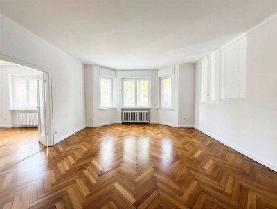 4,5-Zimmer-Whg | 3 SZ | 145 m² | 2 Tageslichtbäder | Bestlage in Berlin-West | bezugsfrei | HP
