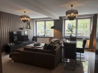 Vollmöbliertes Designer-Apartment im Herzen Düsseldorfs