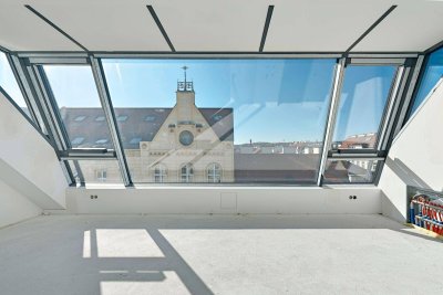 Erstbezug mit hofseitigem Balkon! Vollsanierte Jahrhundertwendeliegenschaft mit Luftwärmepumpe