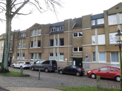 Traumhafte, individuelle Wohnung mit großer Loggia in TOP-Lage