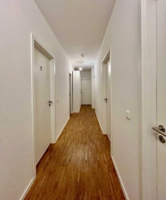 Wohnen mit eigenem Garten! Geräumige 4-Zimmer-Erdgeschosswohnung mit zwei Bädern in Berlin Karlshors