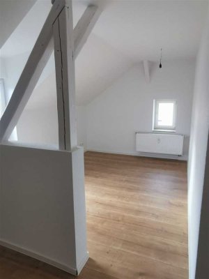 ***Schöne 3-Zimmer mit Wannenbad und Balkon in beliebter Wohnlage!!! ***