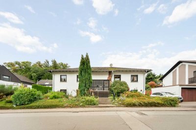 Charmanter Bungalow mit Einliegerwohnung in PREMIUM LAGE!