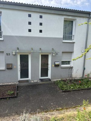 Reihenmittelhaus mit 3,5 Zimmern. Privatverkauf-bitte keine Makleranrufe.