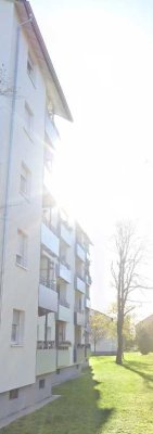 Kleine 3 Zimmer Wohnung über den Dächern Schönaus