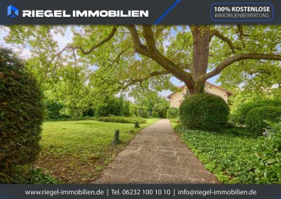 Sie hier? Wir auch! Einzigartige Chance, Wohn und Geschäftshaus, 2.480 m² Grdst. im Herzen der Stadt