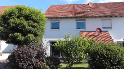 Elegantes Einfamilienhaus (Doppelhaushälfte) mit 6 Zimmern in Weilerbach