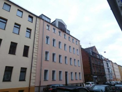 Provisionsfrei: Großzügige 5-Zimmer Eigentumswohnung in Nürnberg-Wöhrd