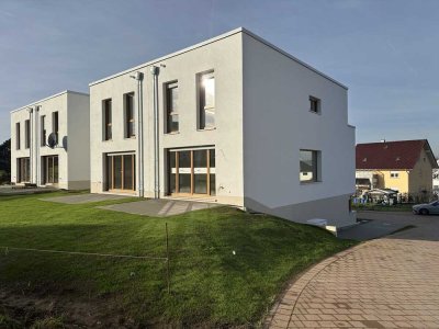 Ein eigenes Neubau-Haus in Bad Kreuznach – modern, effizient, bezugsfertig
