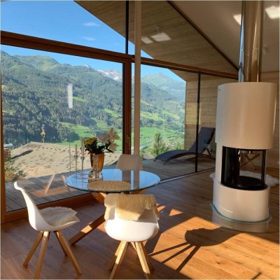 Hochwertiges EFH in ruhiger &amp; sonniger Hanglage, einzigartigem Panoramablick, moderner alpiner Stil!