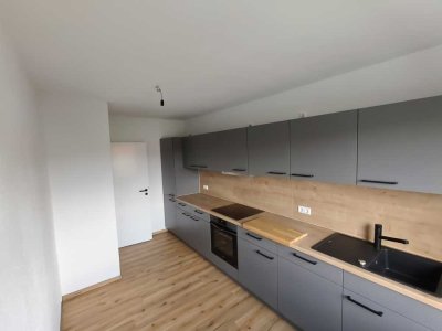 2,5-Zimmer-Wohnung als Erstbezug nach Kernsanierung